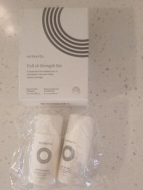 Nutrafol Mini Shampoos And Conditioners